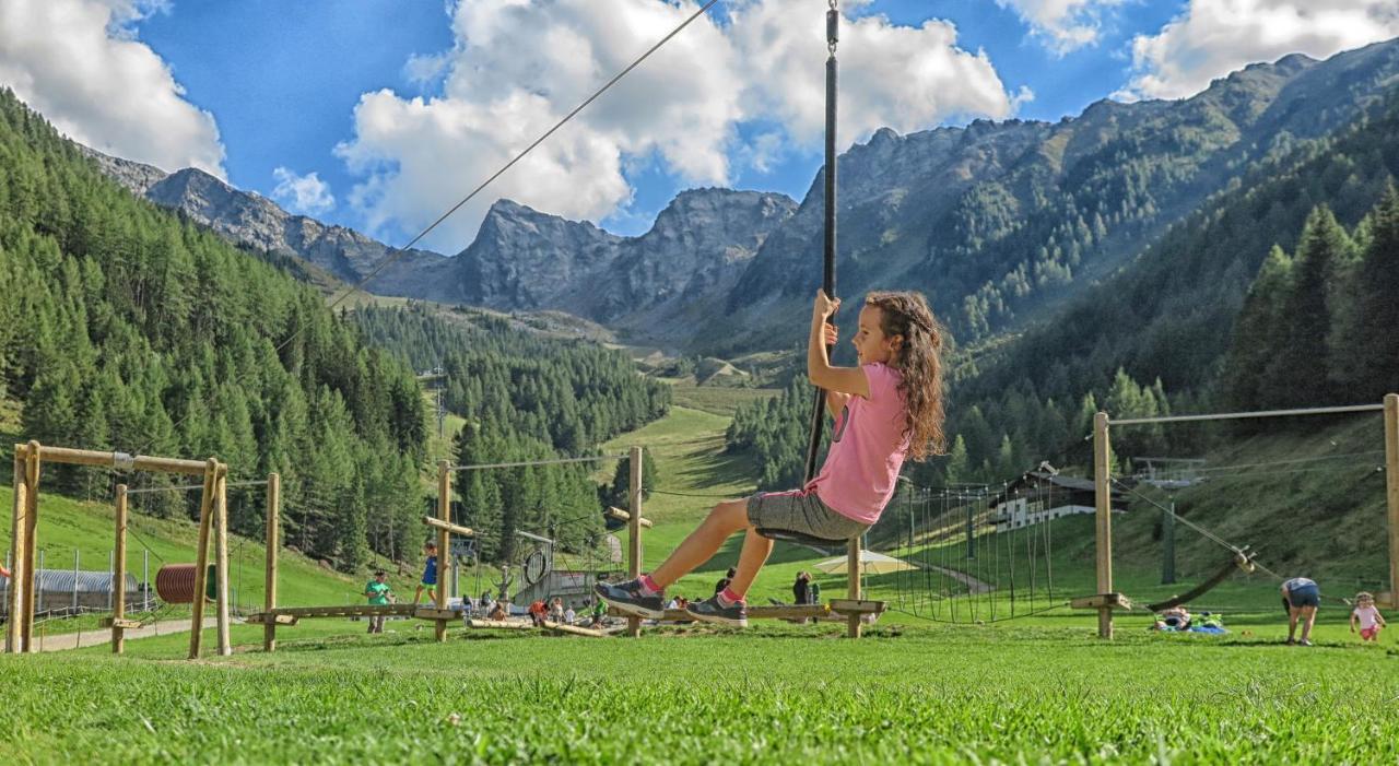Hotel Adler Ahrntal Exteriér fotografie